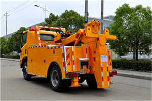 新市高速路拖车费